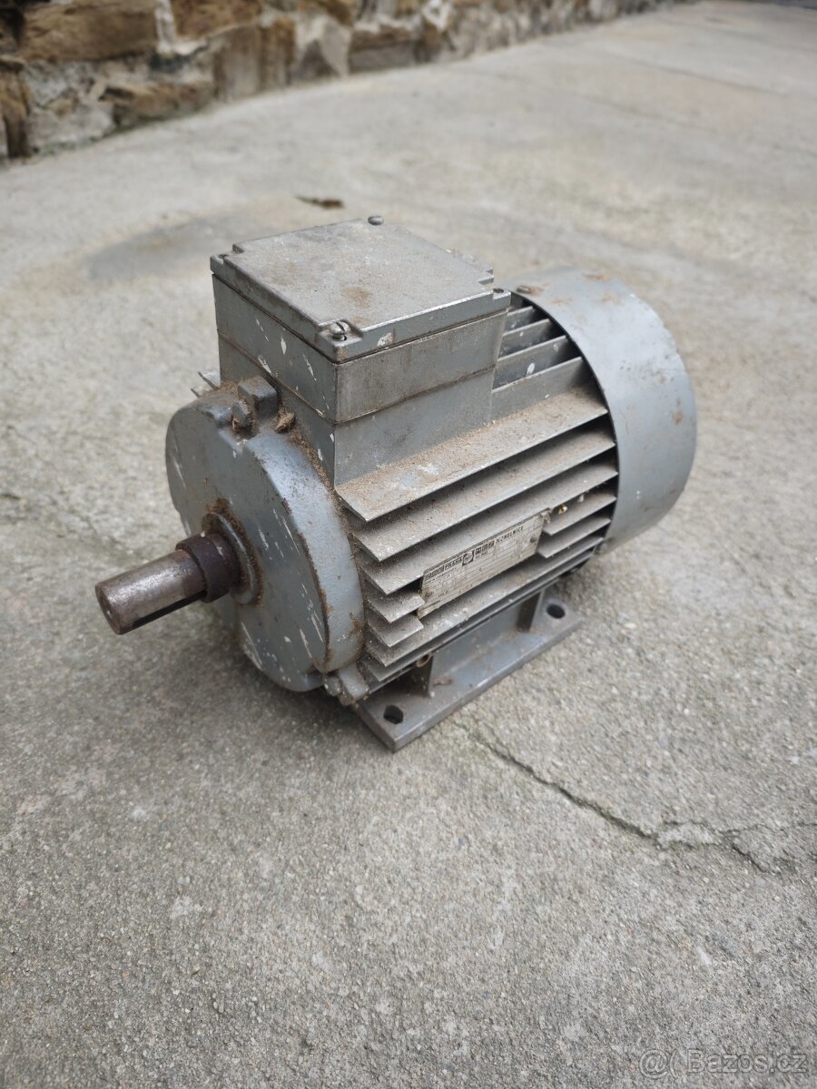 Elektromotor MEZ Mohelnice 1,5kW,1410 ot.