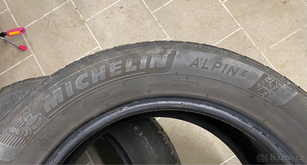 Zimní pneu 205/60 R16 Michelin Alpin 6