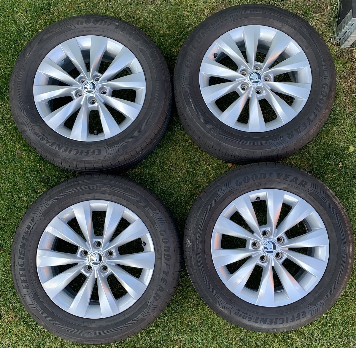 Alu kola Škoda 5x100, R16, letní,TOP