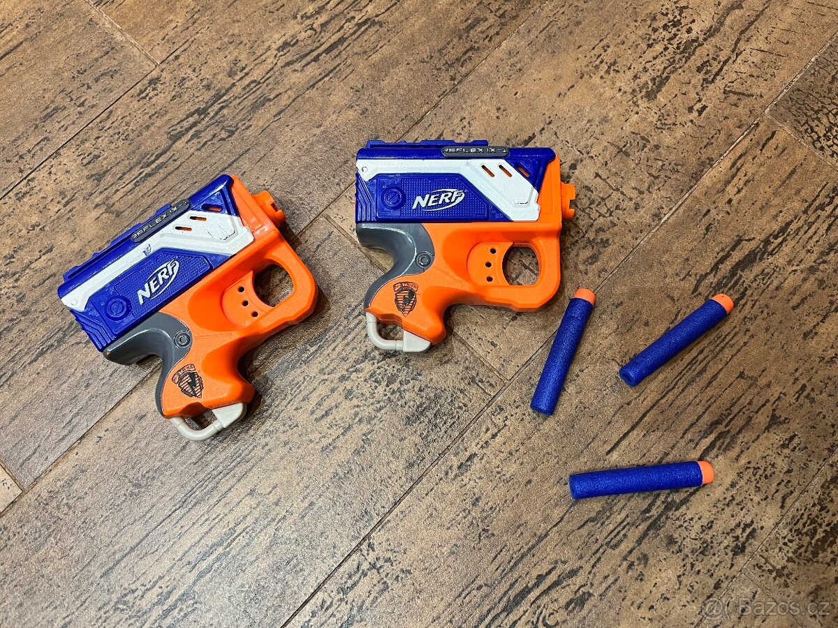 Dvě minipistole Nerf Reflex IX-1