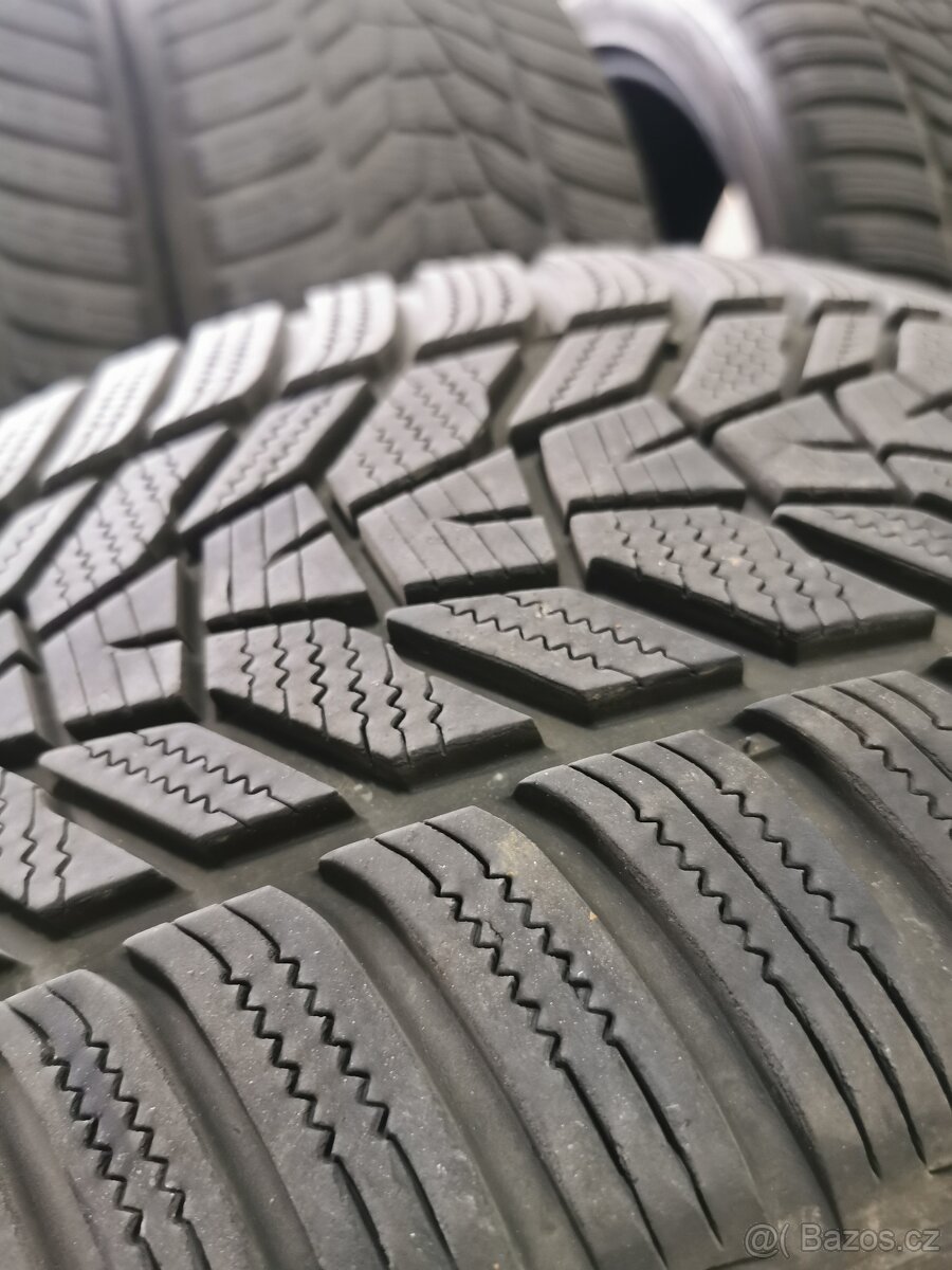 HANKOOK Winter ICEPT evo3 235/40 R19 96V