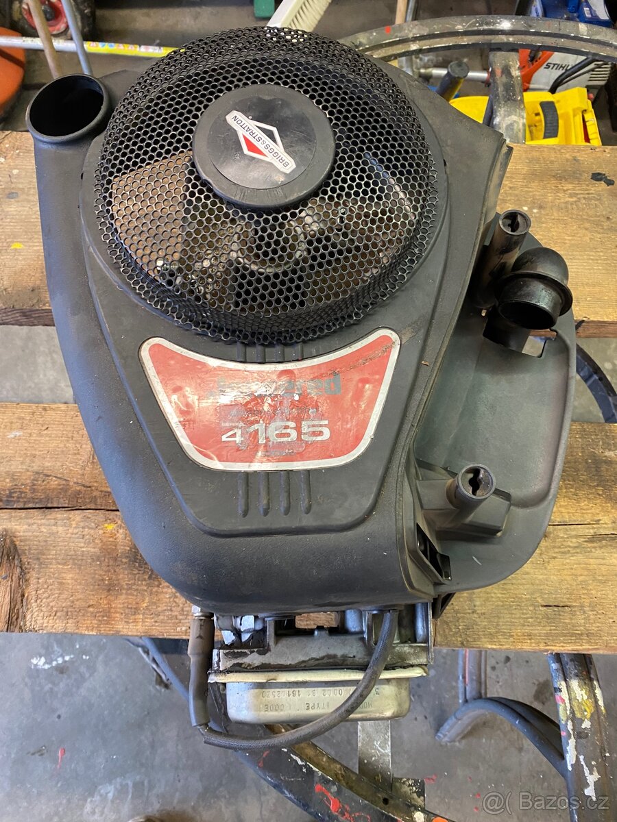 Motor Briggs Stratton 16,5