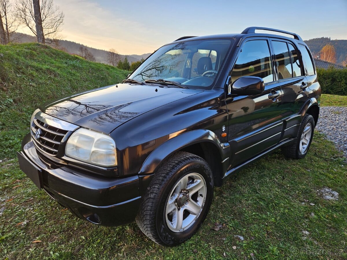 Suzuki Grand Vitara 2.0i 4x4 benzin 94kw bez koroze