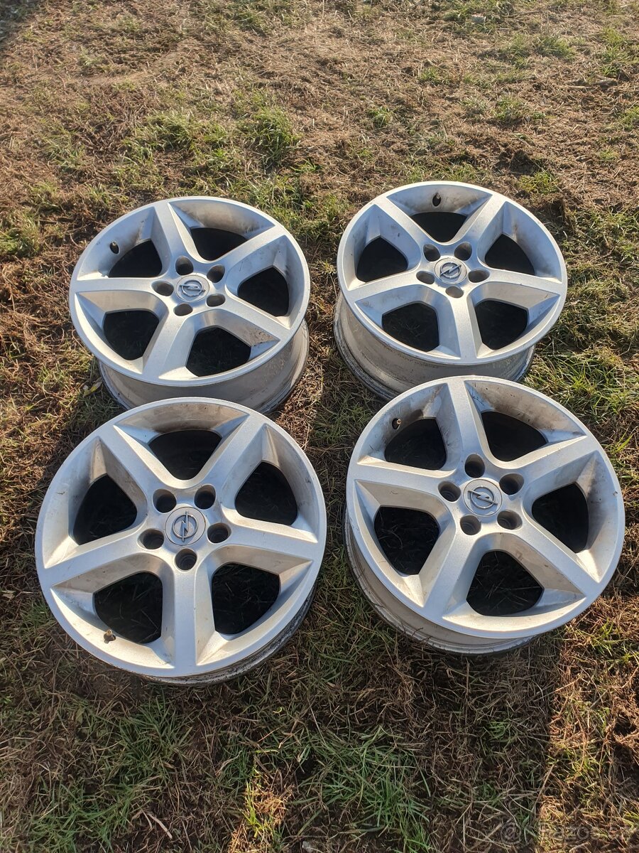 Alu kola disky elektrony liťáky 5 x 110 r 17" originál Opel