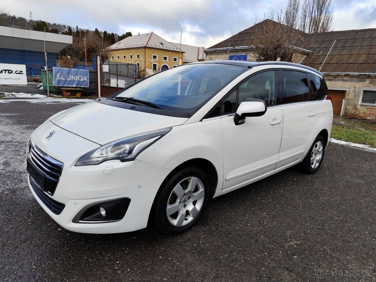 Peugeot 5008. 2.0HDI.110kw.R.V.4/2016.Panorama.7 mís