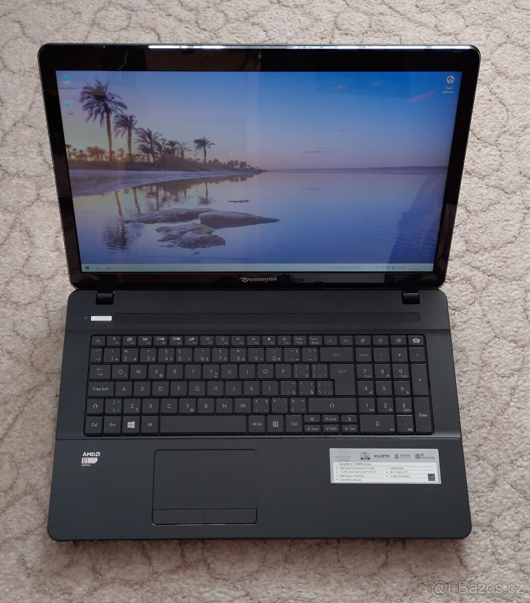 Packard Bell EasyNote LE69KB - 17" displej