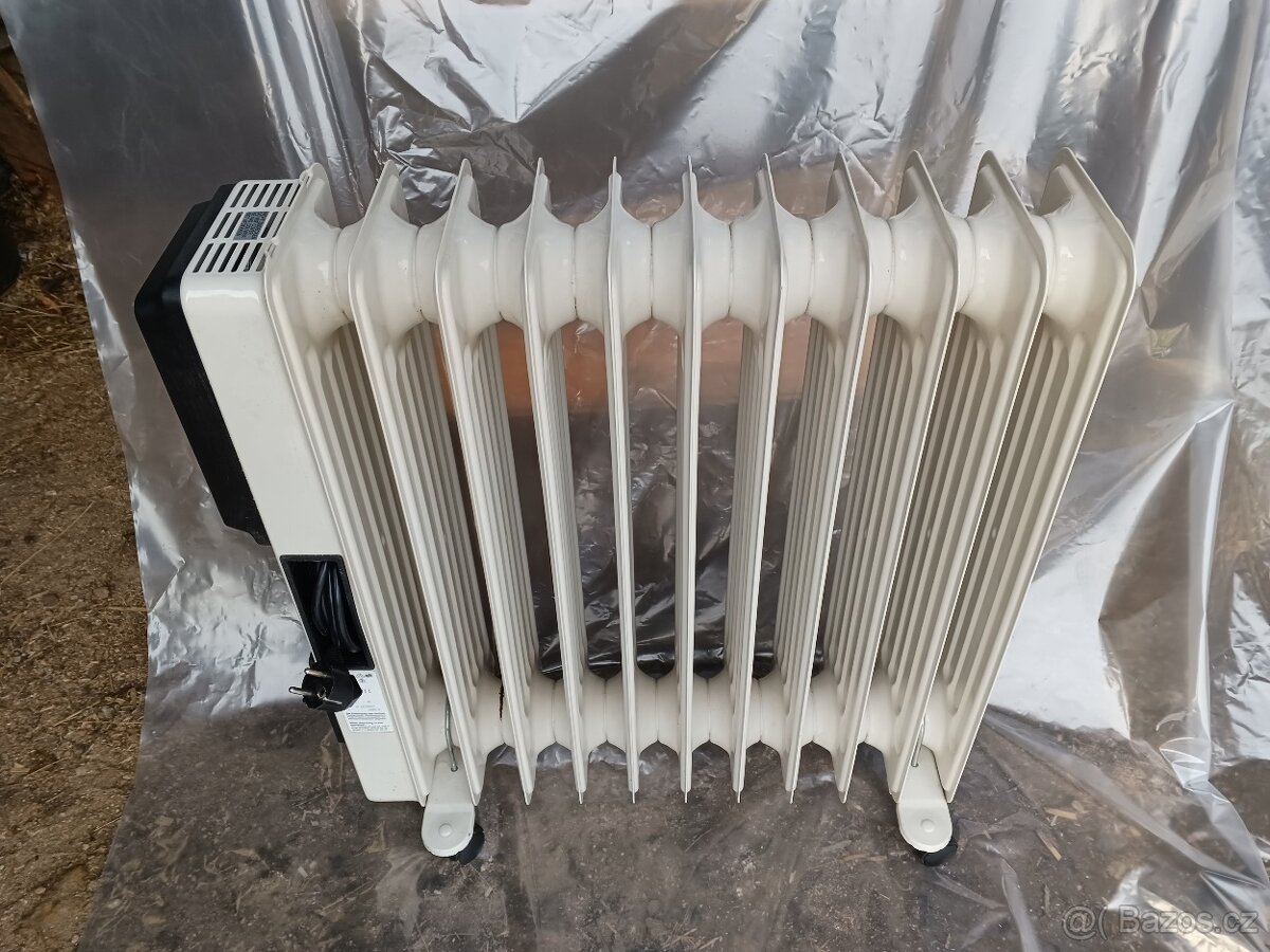 Elektrický olejový radiátor 2kW s ventilátorem...