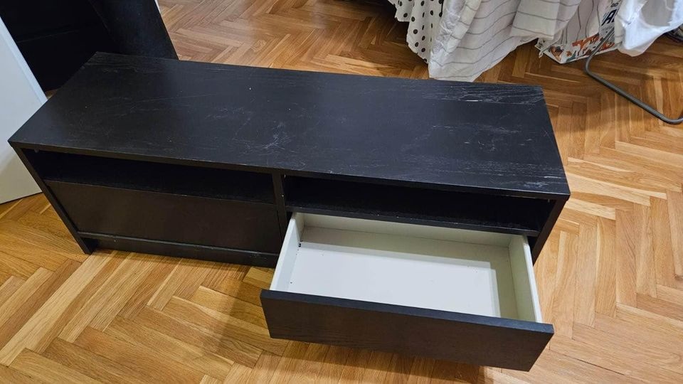 TV stolek/skříňka IKEA