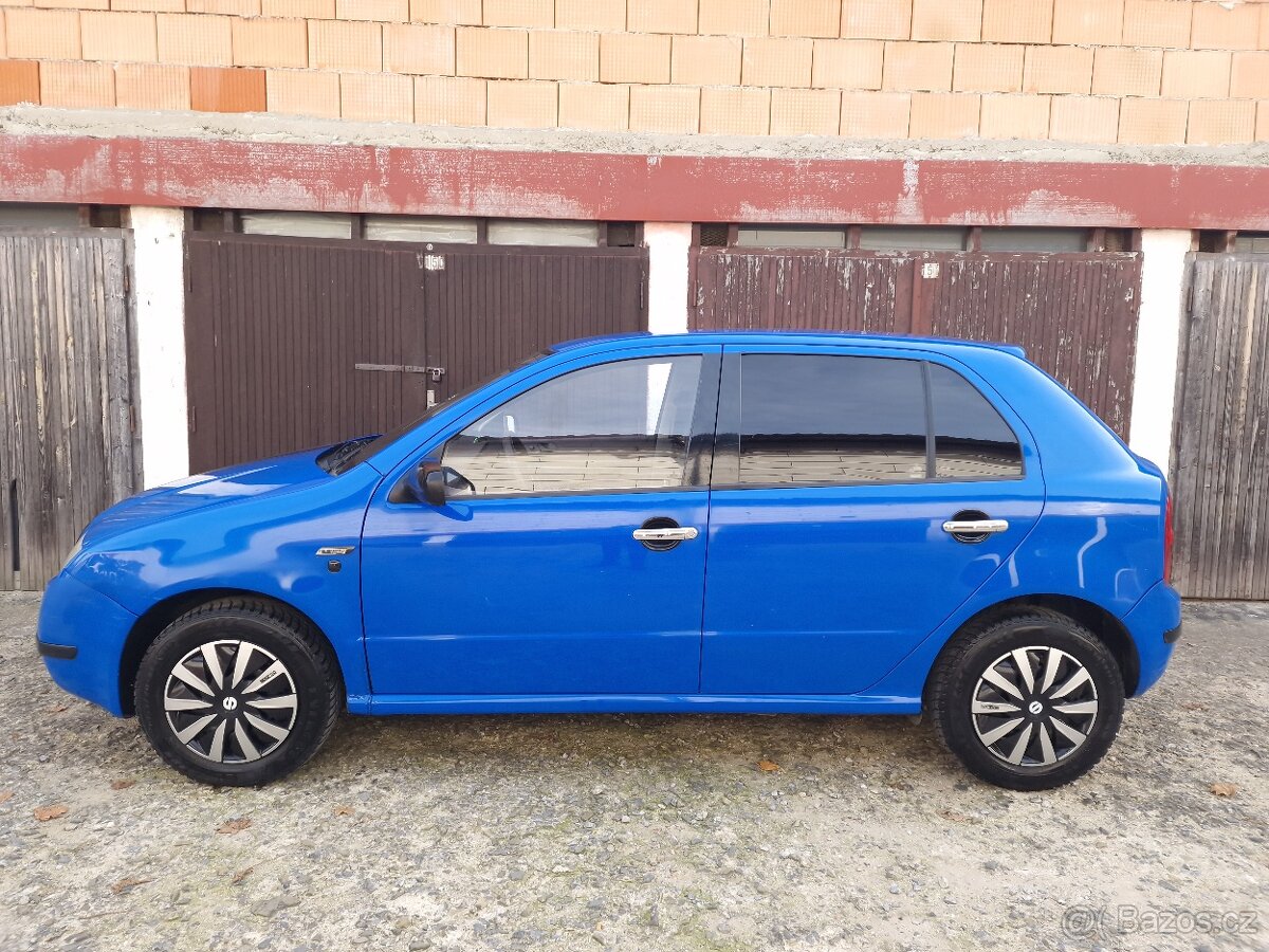 Škoda Fabia 1.2 HTP,40kw,2003,1.maj,ČR,PRAV.SERVIS