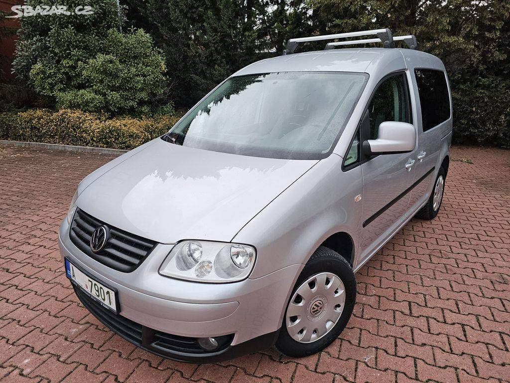 VW Caddy 1.9TDI 77kW,klima,bez koroze,tažné,výhřev,serviska.