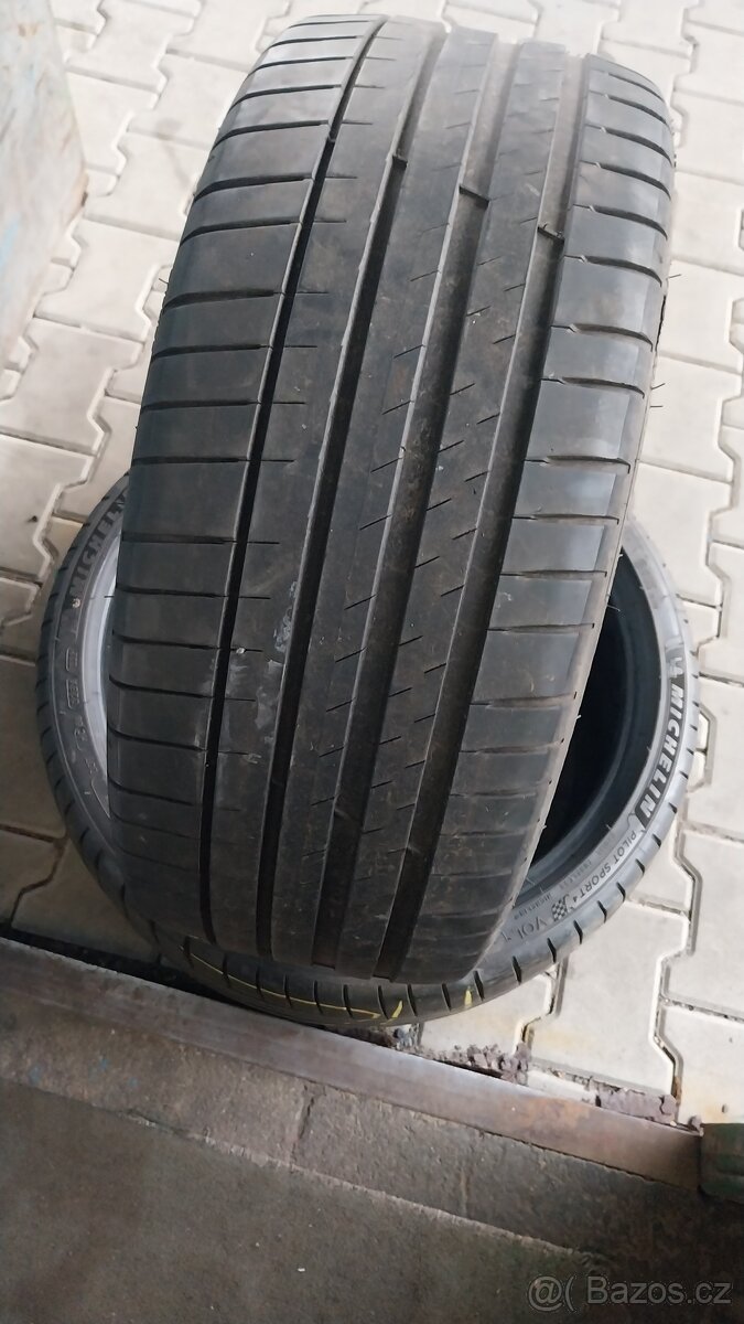 Prodám 2 x letní pneu Michelin 245/35/20