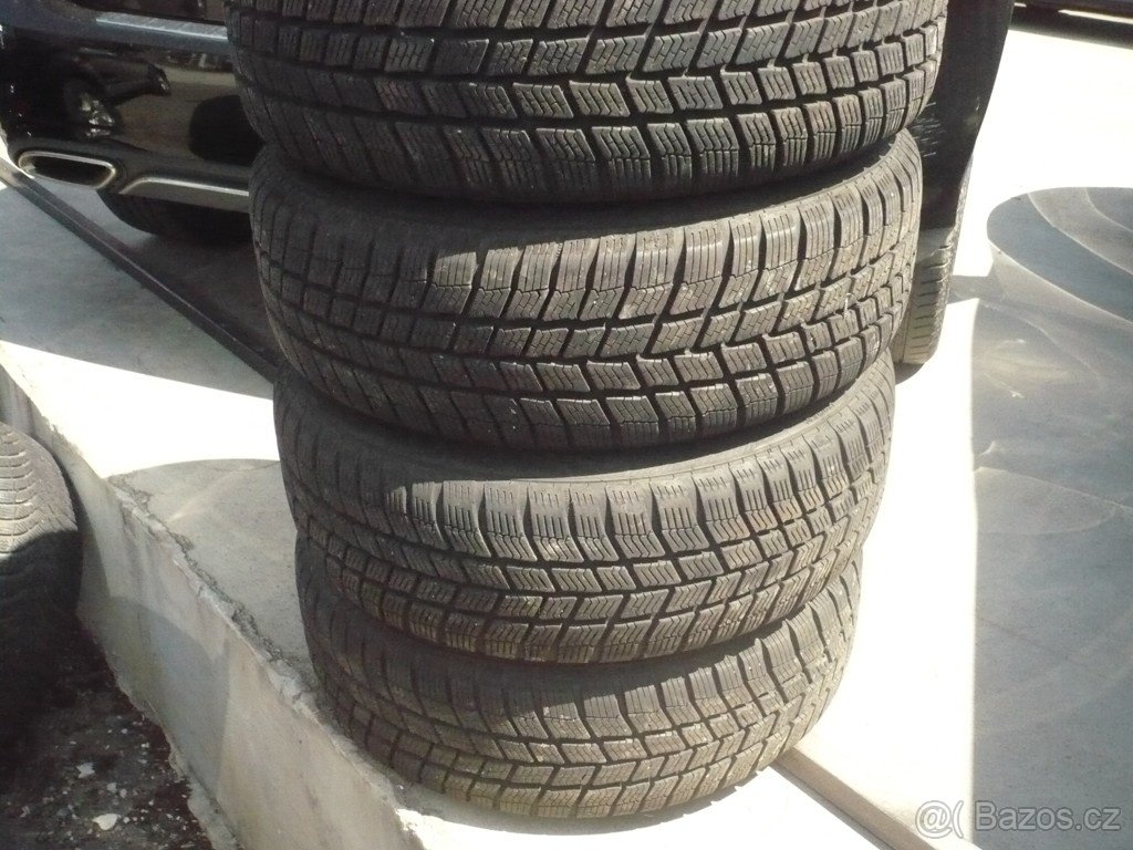 KOMPLET ZIMNÍ PLECH 185/60R15 OPEL