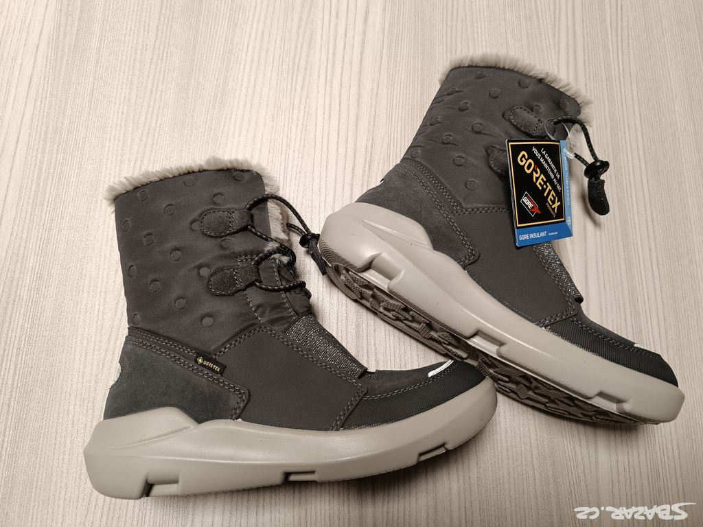 Nove zimní boty s goretex, Superfit, vel.33 Inzerát byl odeb