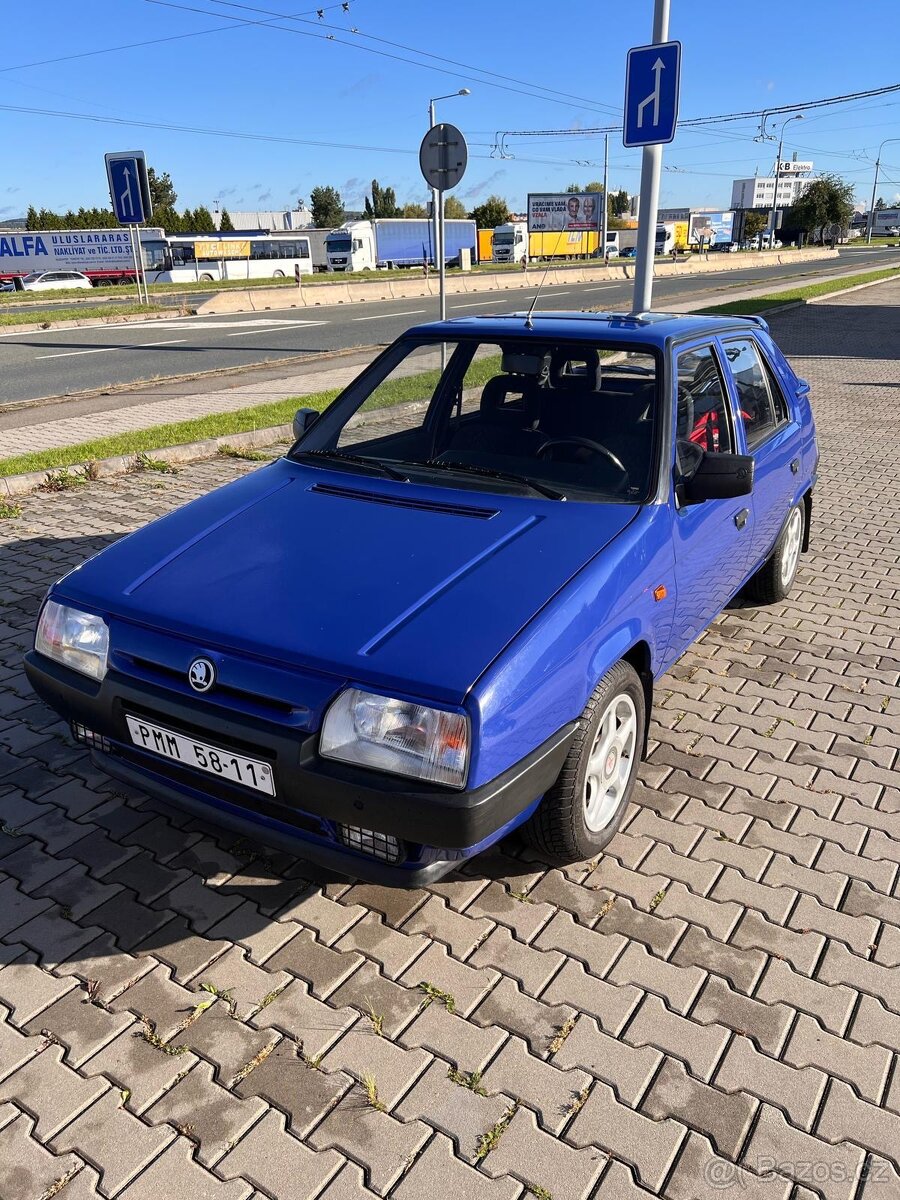 Škoda Favorit 135 LX