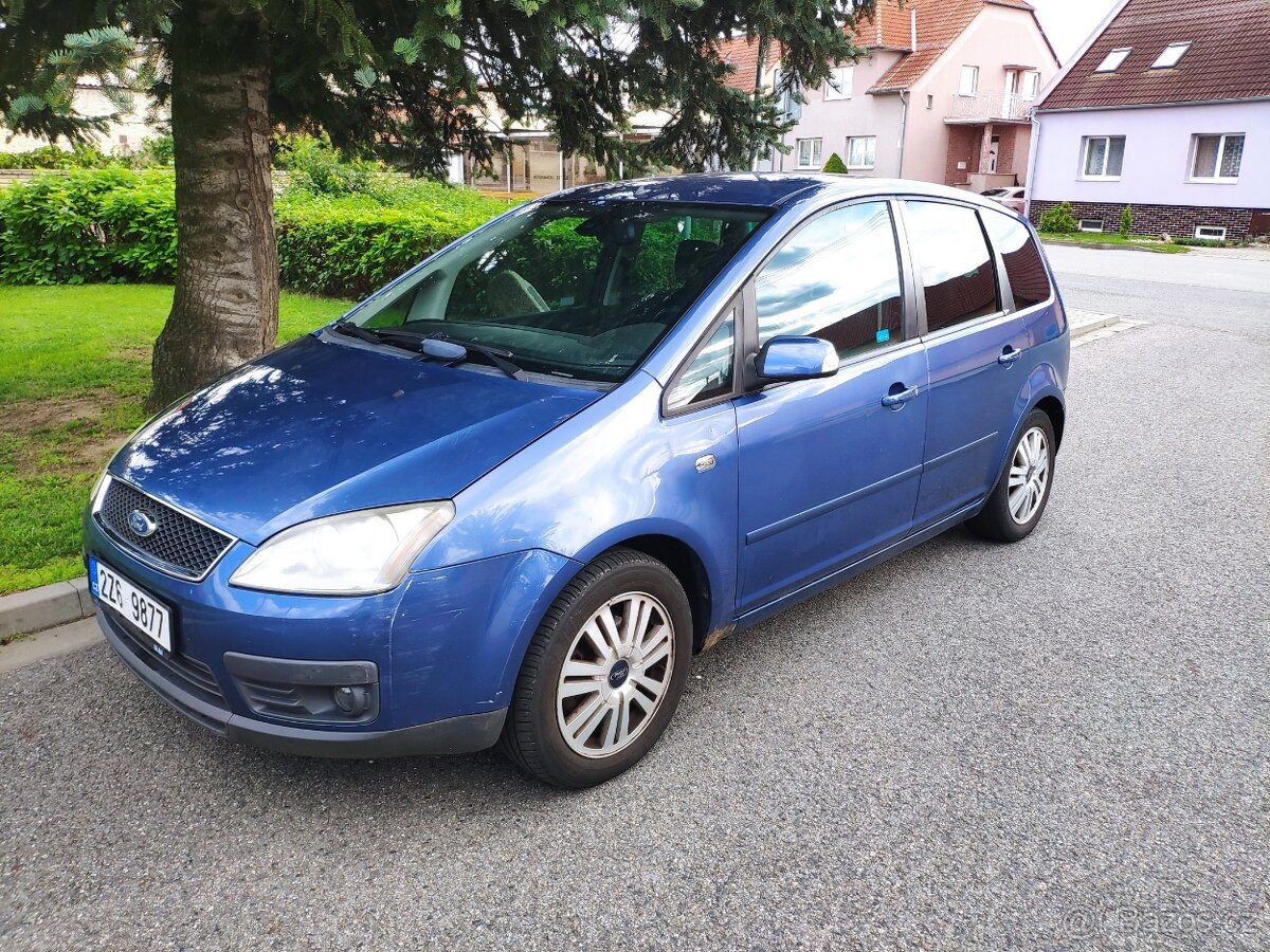 Vybavený Ford C-MAX 1.8i GHIA, NOVÁ STK 