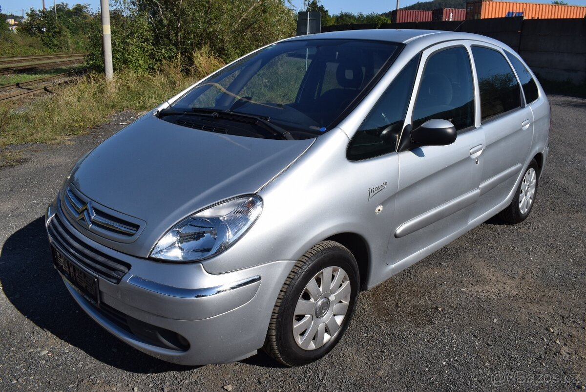 Citroën Xsara Picasso 1,6i SERVISOVÁNO,SUPER STAV