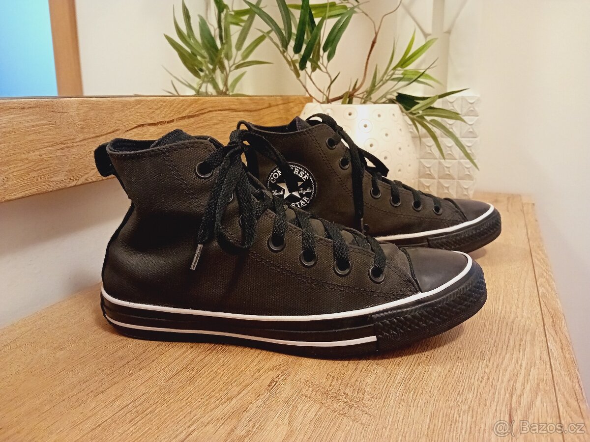 Converse dámské tenisky Water Resistant vel. 38