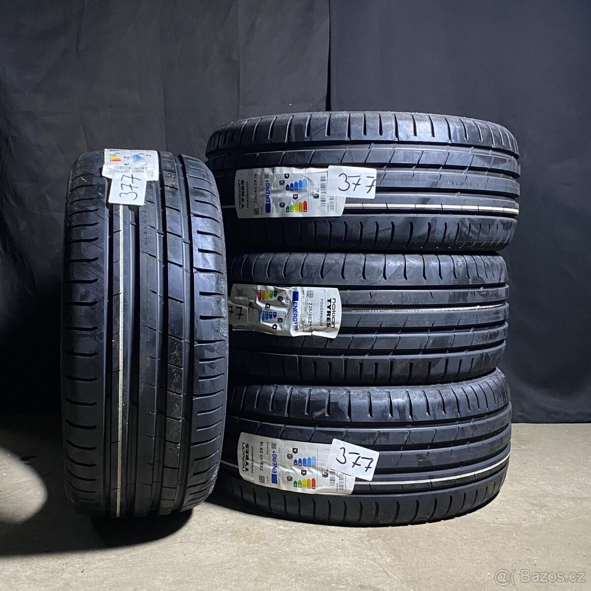 NOVÉ Letní pneu 225/40 R18 92Y XL Nokian