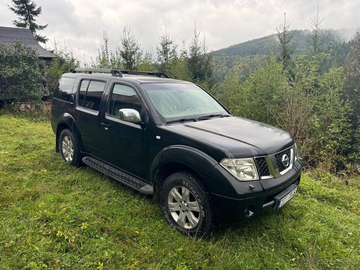 Nissan Pathfinder 2,5 DCI