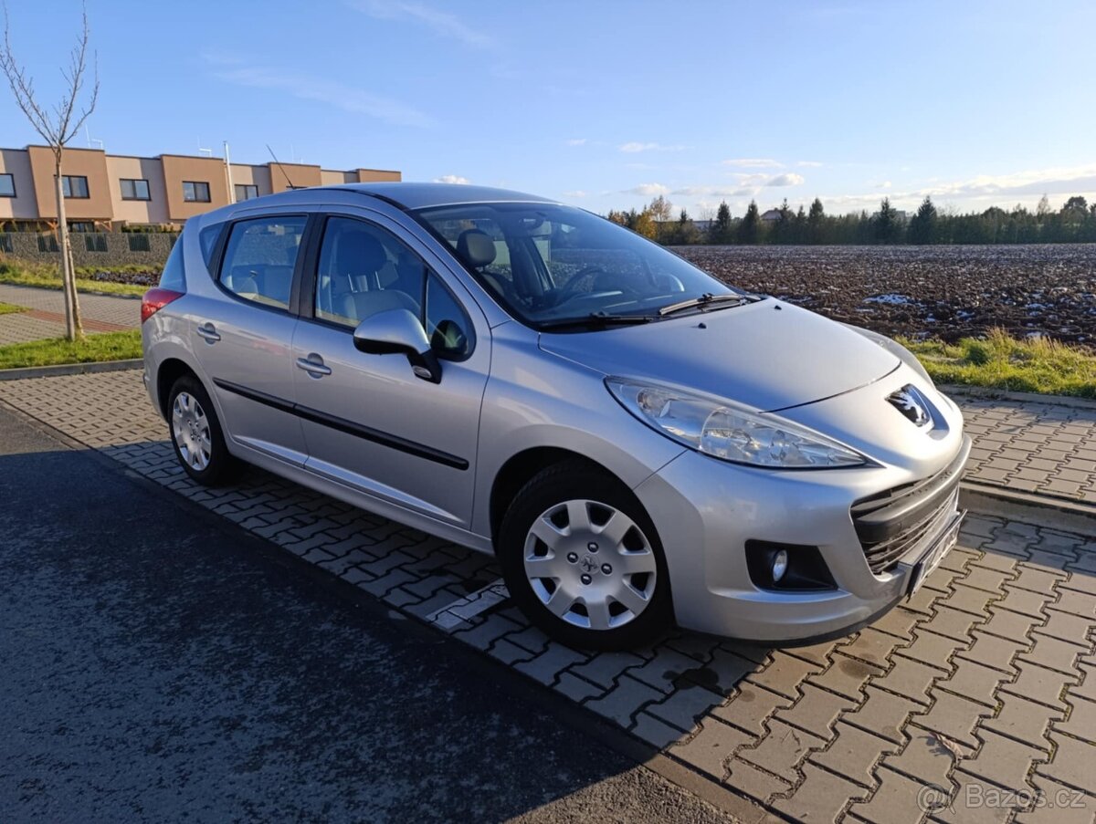 Peugeot 207 SW kombi