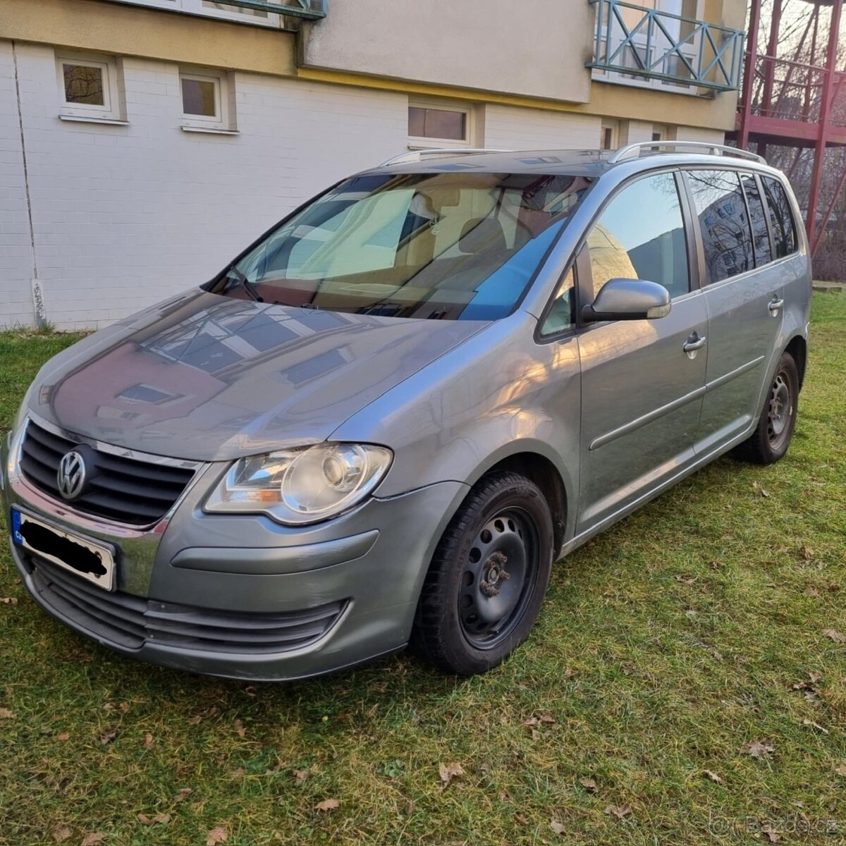 VW TOURAN 2.0TDI 103KW FCL RV.08 STK 2/27 7.míst