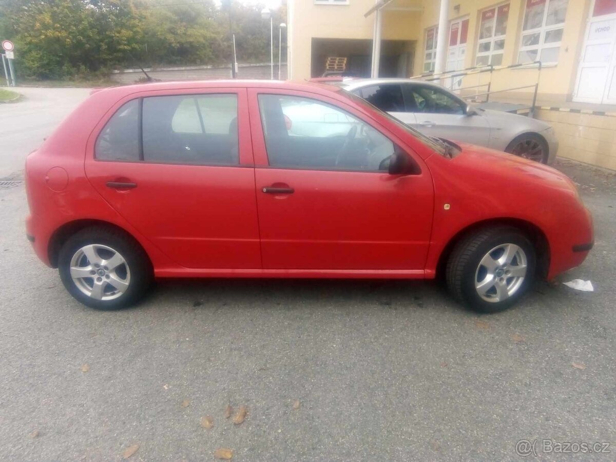 PRODAM ŠKODA FABIA 1,2Htp, 40Kw,2004 nová STK, naj. 81000 Km