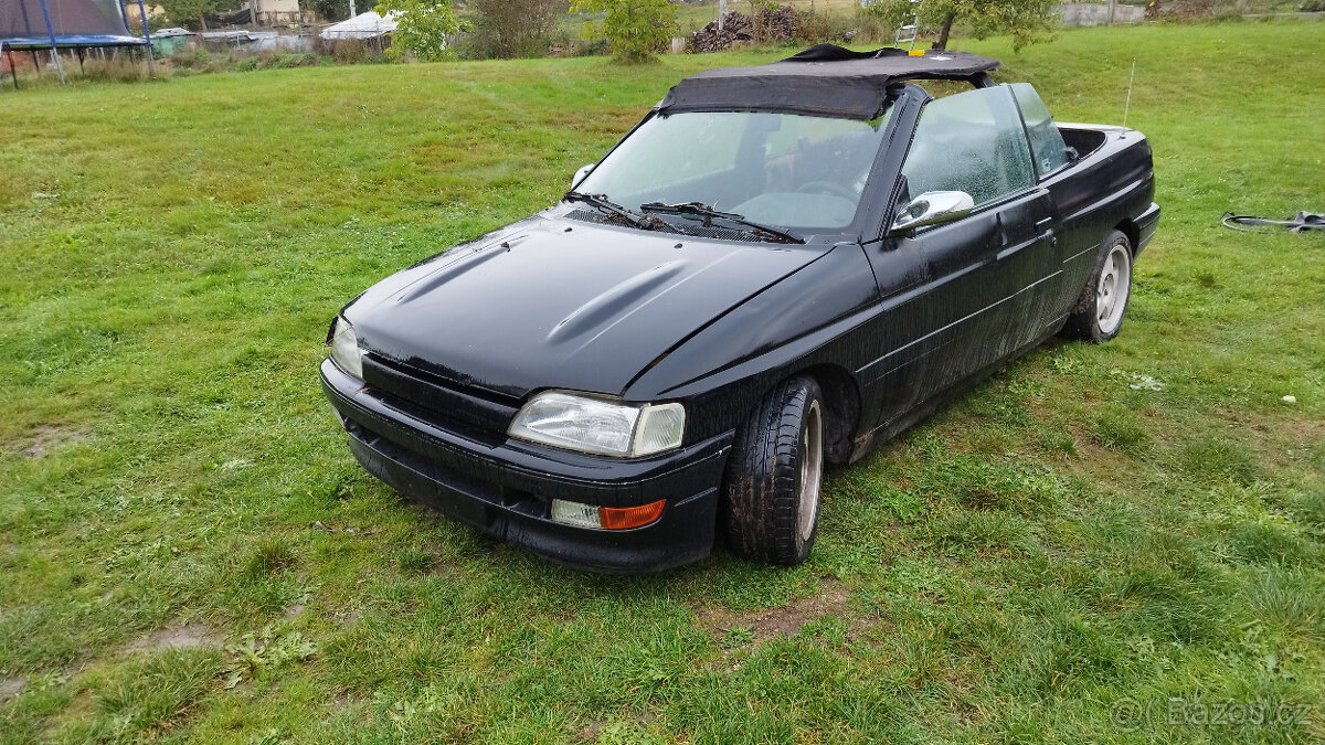 Ford Escort 1.6 cabrio 77kw