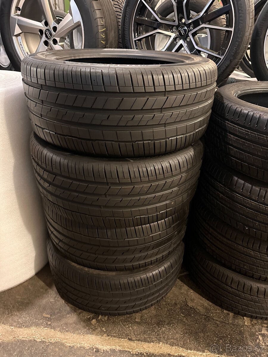 HANKOOK VENTUS S1 EVO3 SUV  AO XL 285/45/21 113Y DPH