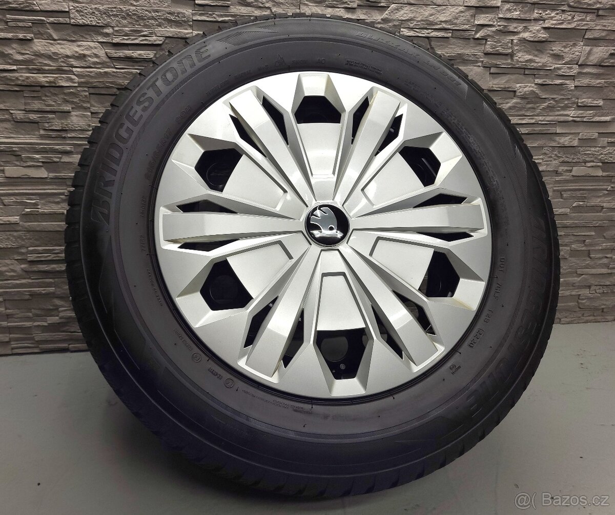 17" Originál VW Tiguan Kodiaq 5x112 zimní pneu 6,5-7mm