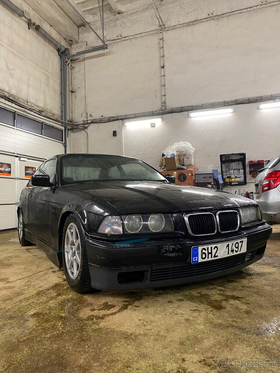 BMW e36 coupe 320i m50b20