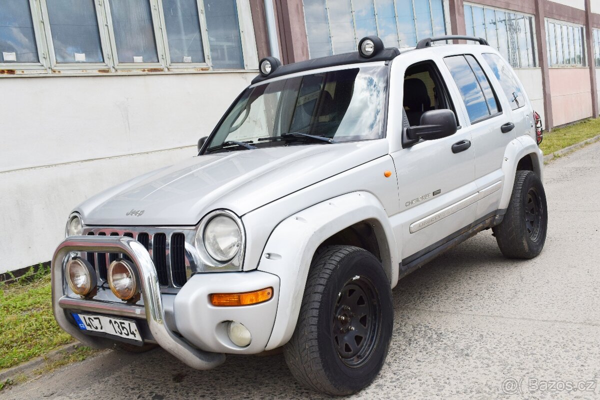 JEEP CHROKEE 2.5 CRD RENEGADE/LIBERTY/MANUÁL/TAŽNÉ/4X4/