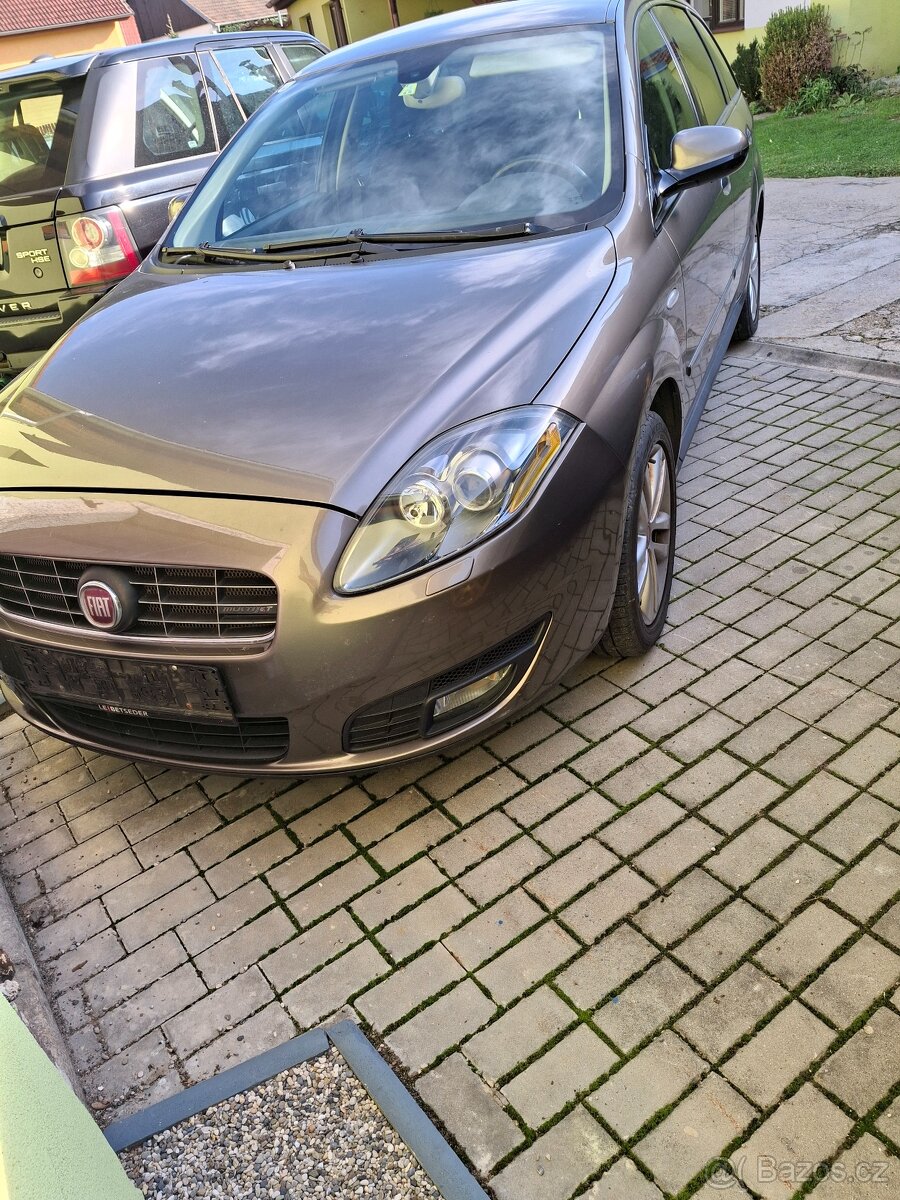 Fiat croma //pouze 138tis km//