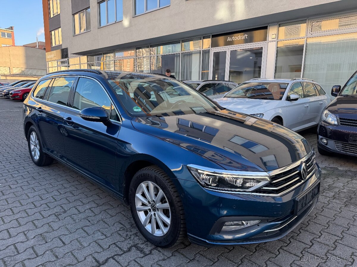 VW Passat B8 2.0 TDI 110kW DSG Matrix LED ACC Navi Kamera