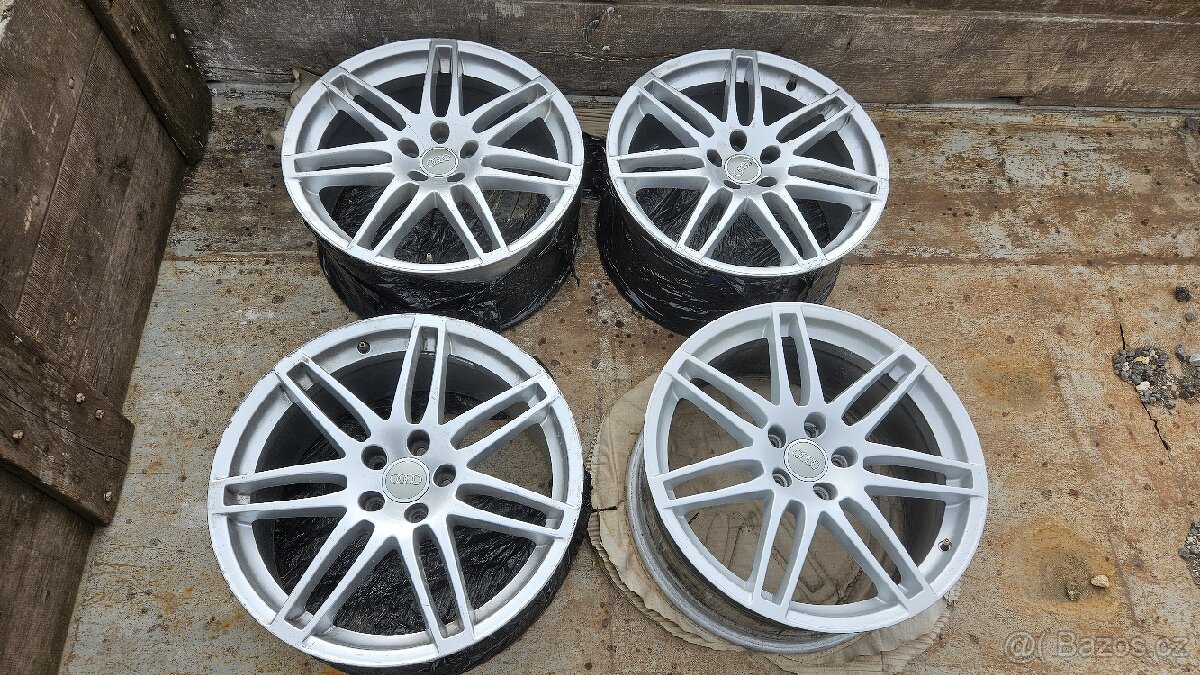 Audi Speedline 9Jx19 rozteč 5x112