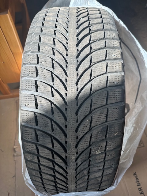 Zimní pneu 235 55 R18 Michelin Latitude Alpin 2