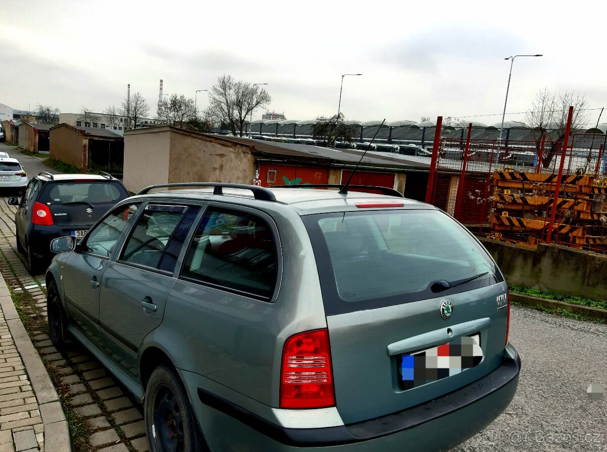 Škoda octavia combi 1.6.75KW 2004