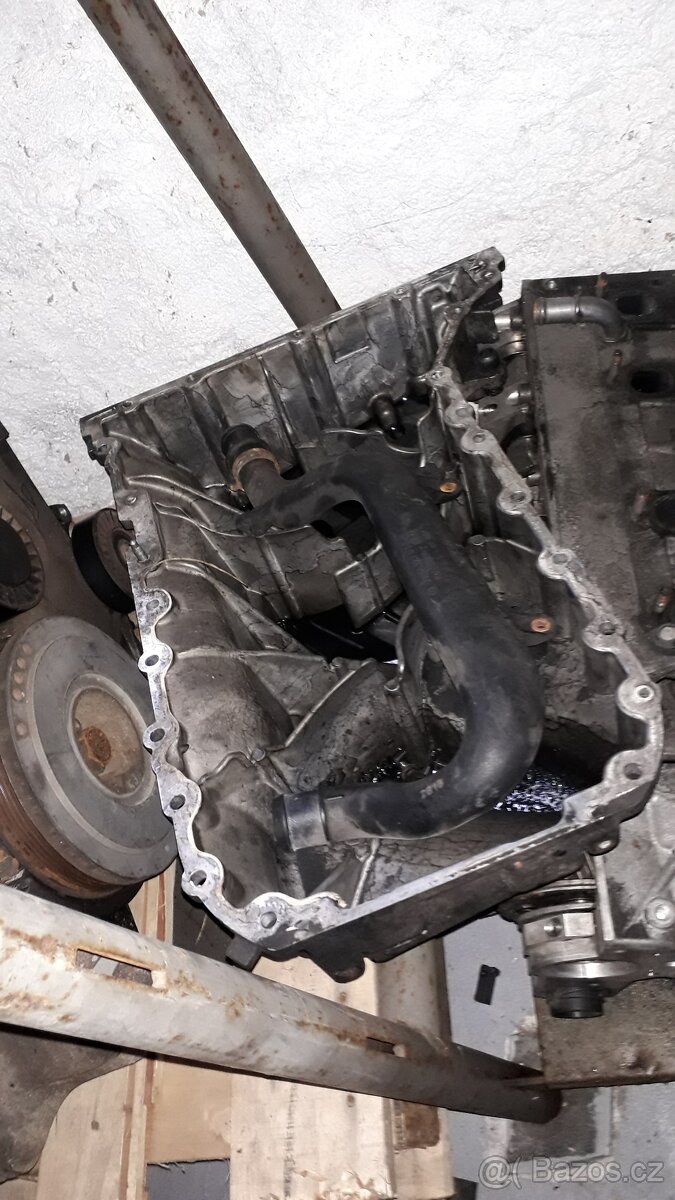 VW T5 vana pro motor 2,5 TDI