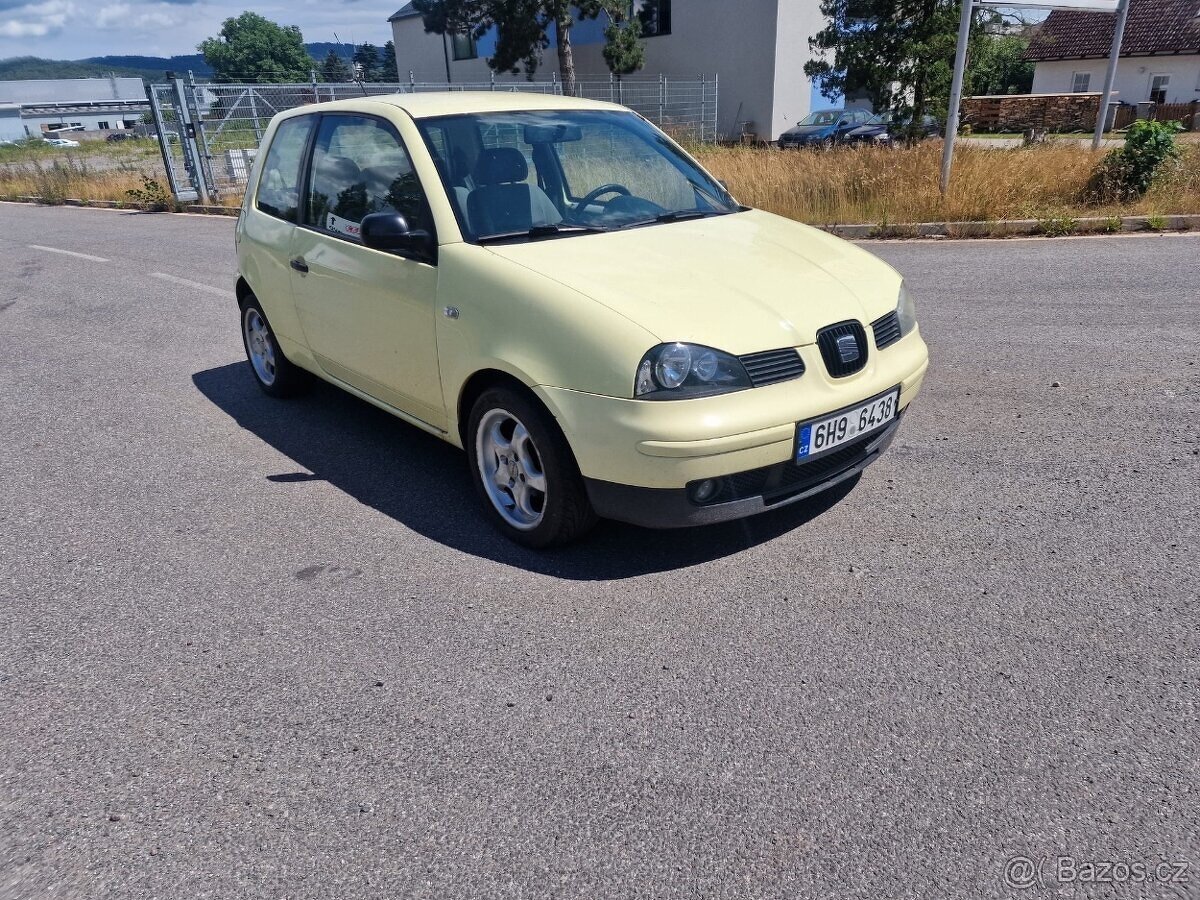 Seat Arosa 1.4mpi rok výroby 2003 ,najeto 198tis