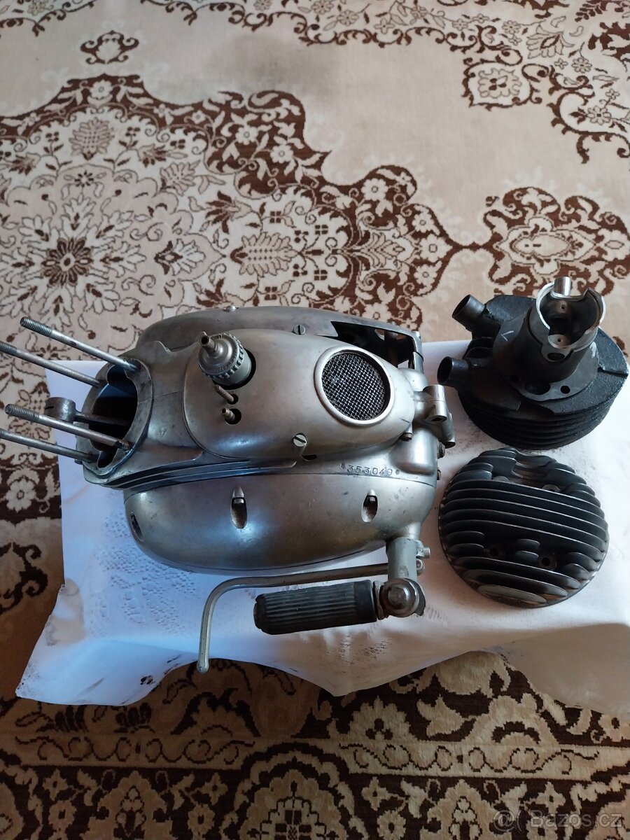 Prodam motor na cz150c