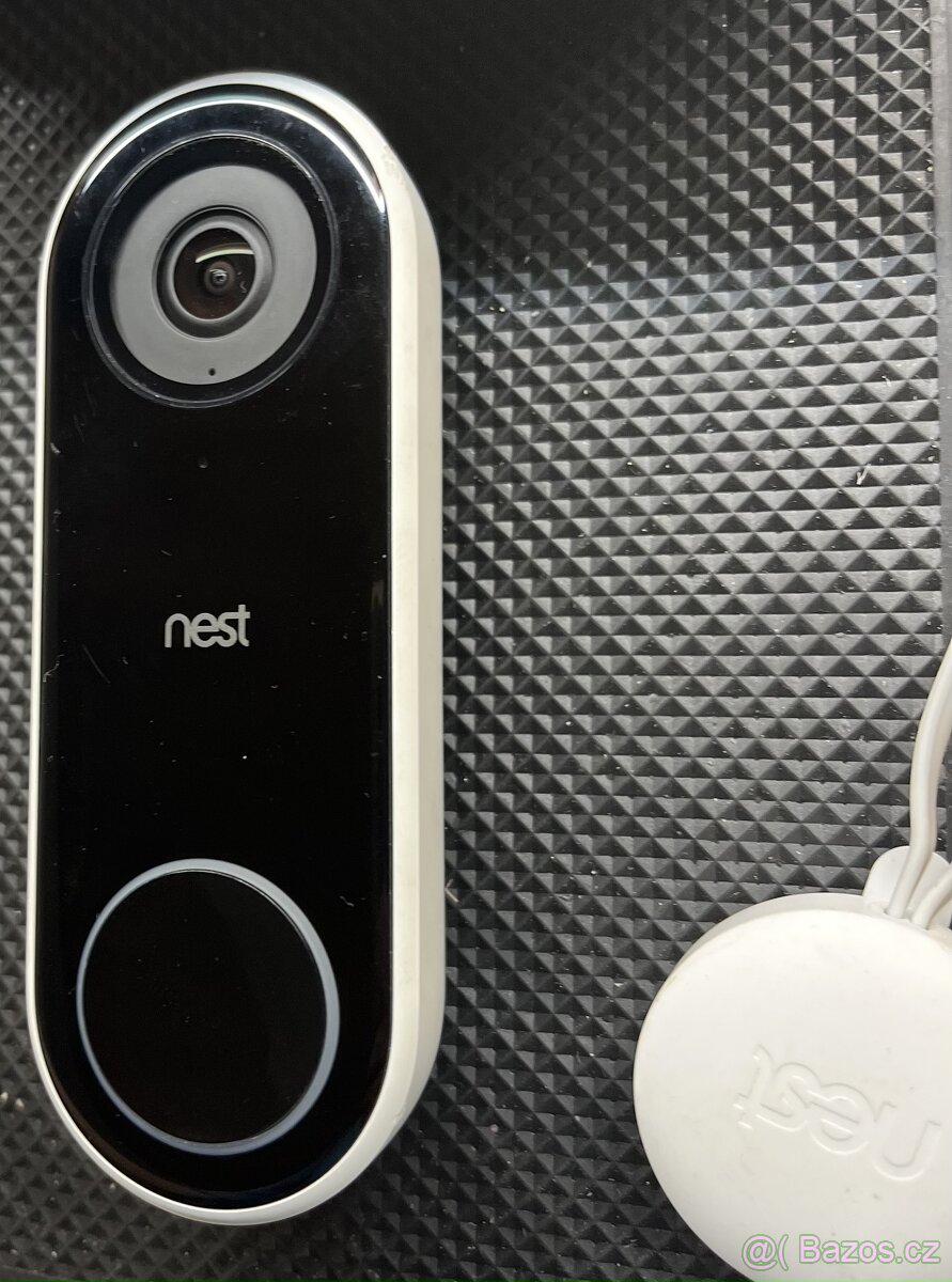 Google Nest Hello drátový video zvonek