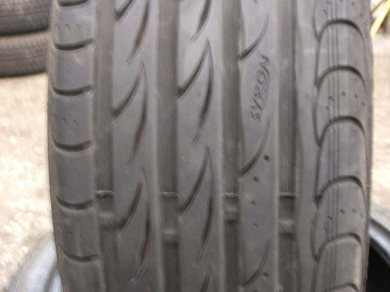 Pneu 225/45 R18 95 W SYRON RACE1 DEMO 2KS