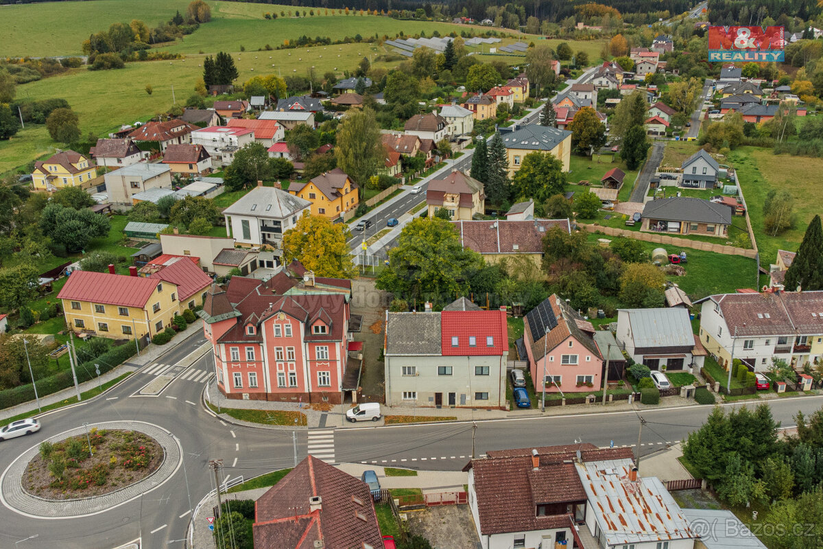 Prodej rodinného domu, 212 m², Velká Hleďsebe