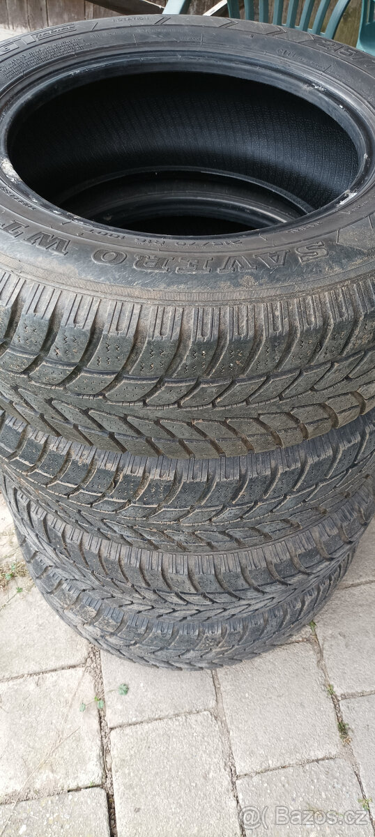 215/70 R16 zimni