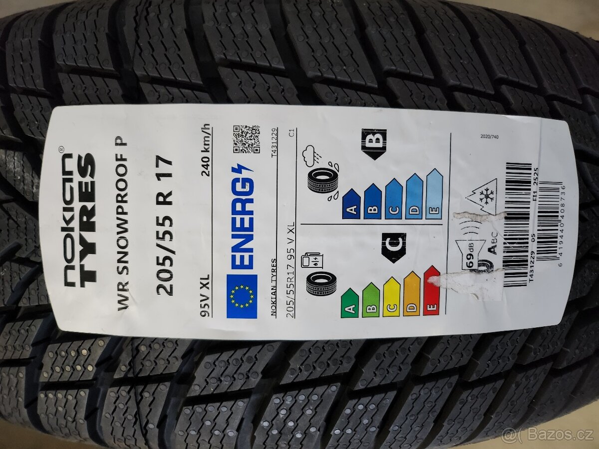 Prodám 4 ks nové zimní pneu Nokian 205/55 R17