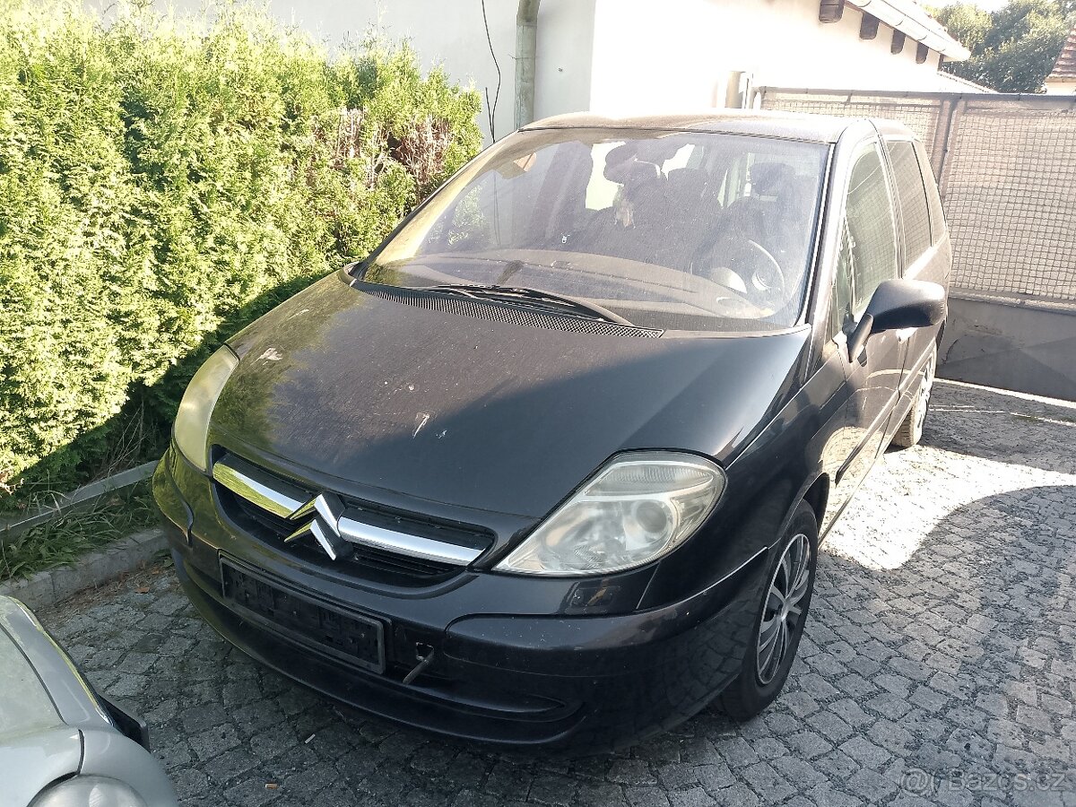 Citroen C8 2.2HDI díly