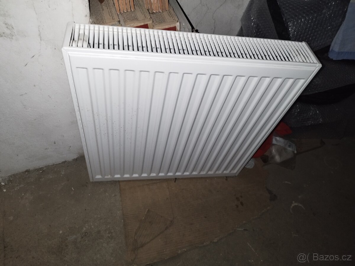 Radiator nový ... 60x60.