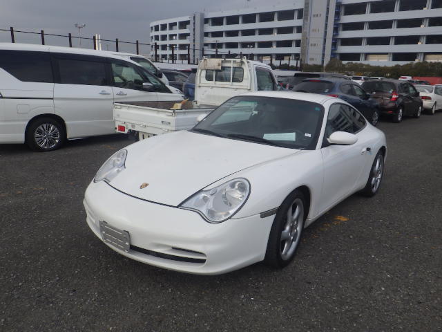 Porsche 996 Carrera 4