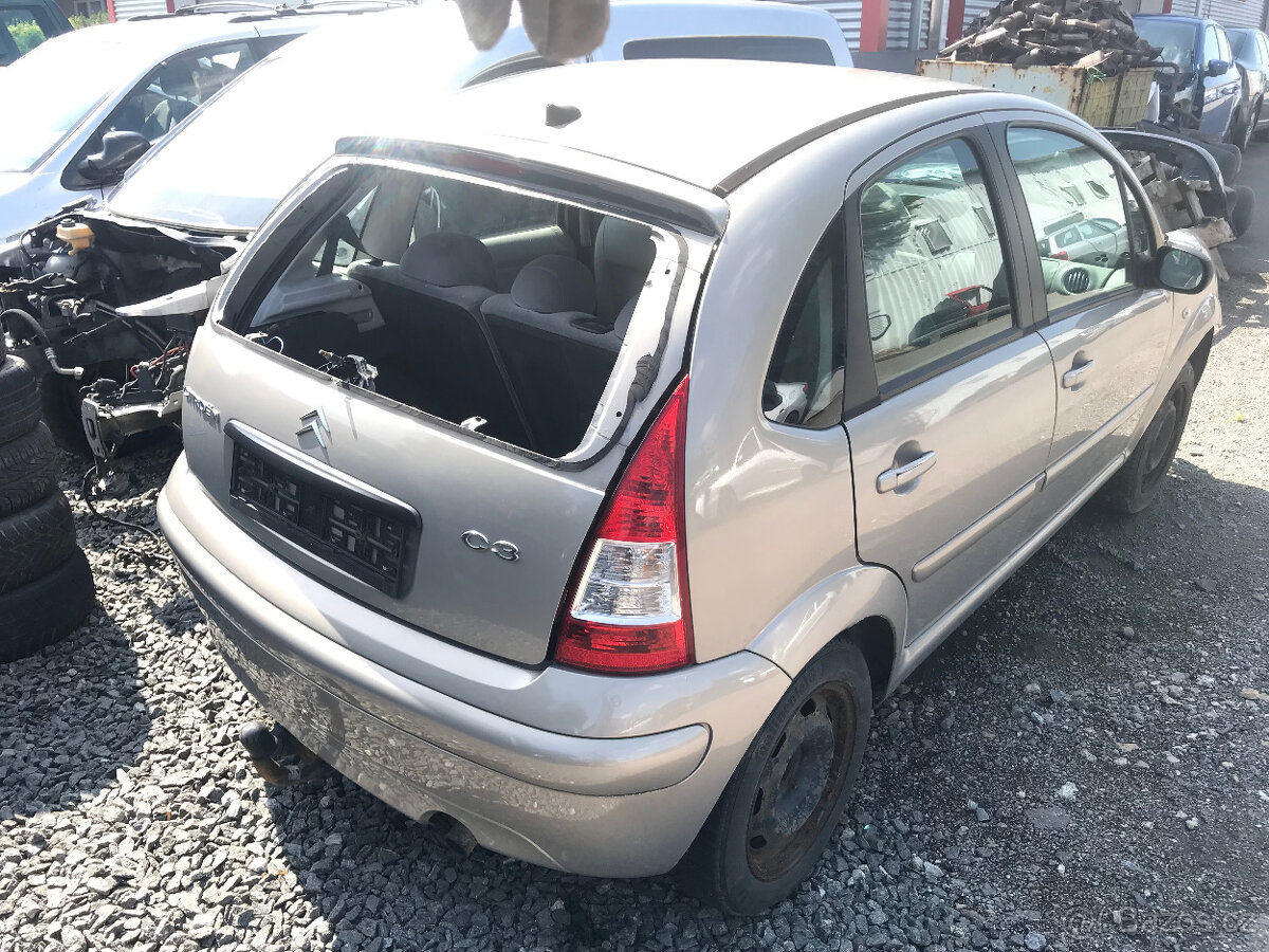 Citroen C3 2005 1,4HDI 50kW kod 8HZ, dily z vozu