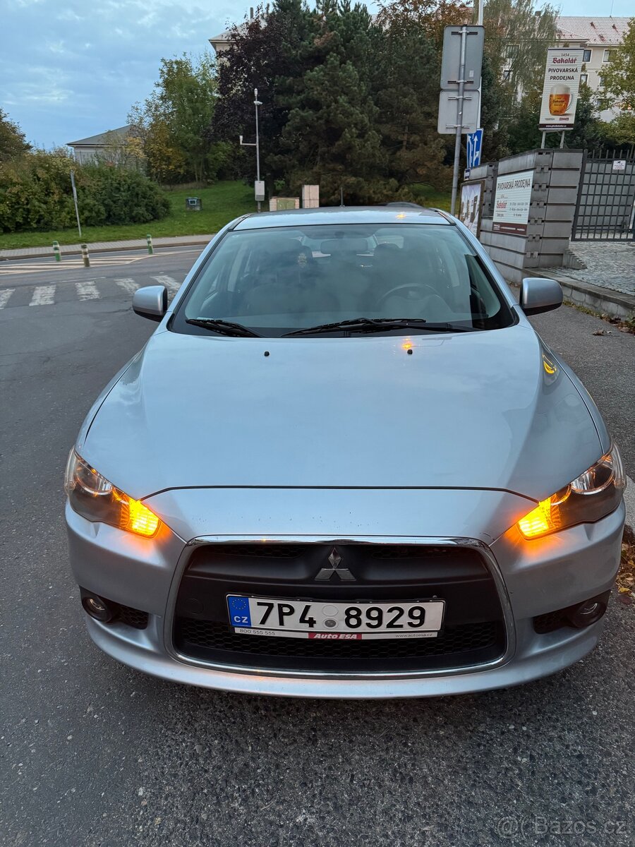 Mitsubishi lancer 1.8