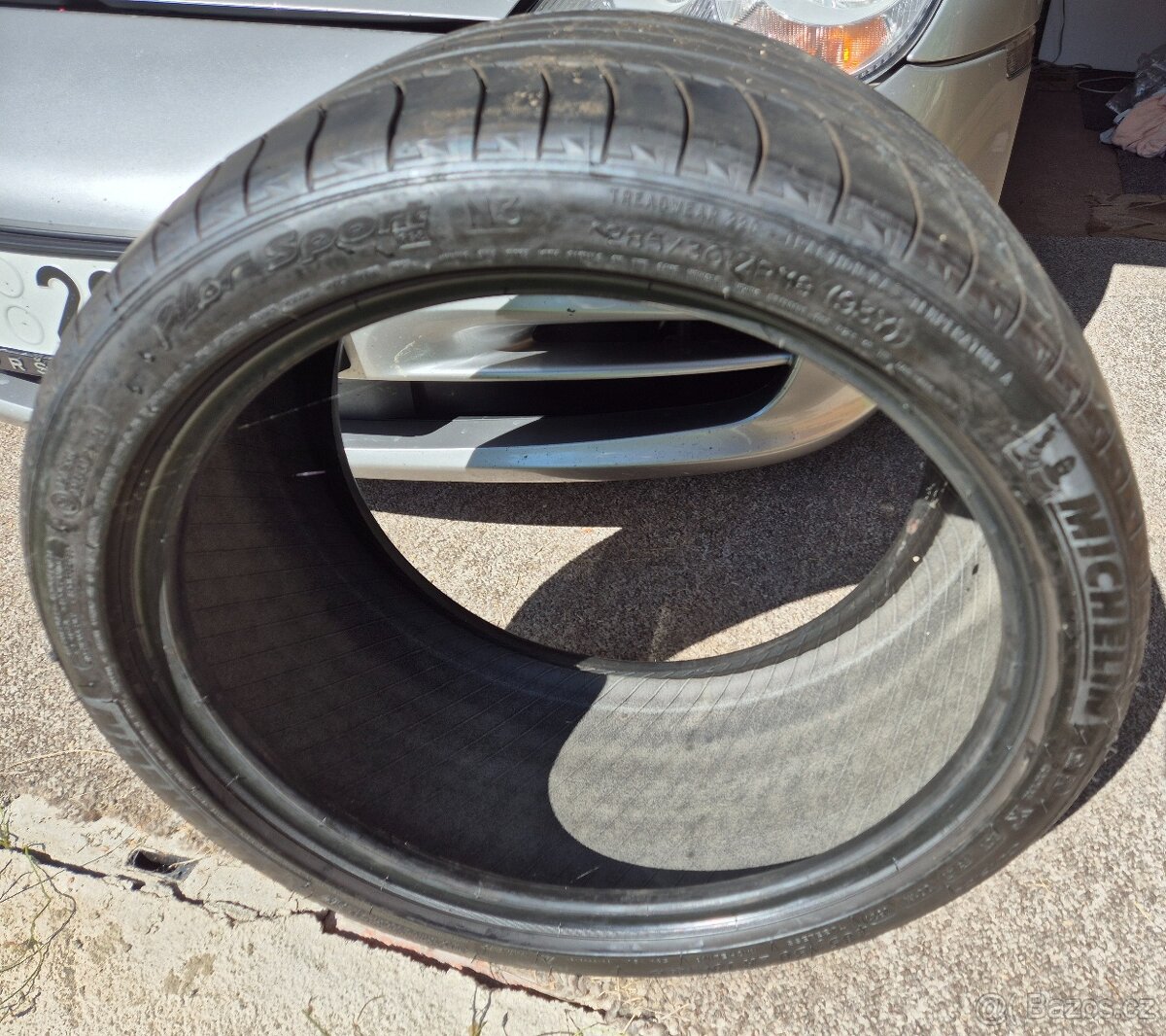 Michelin PS2 285/30ZR18